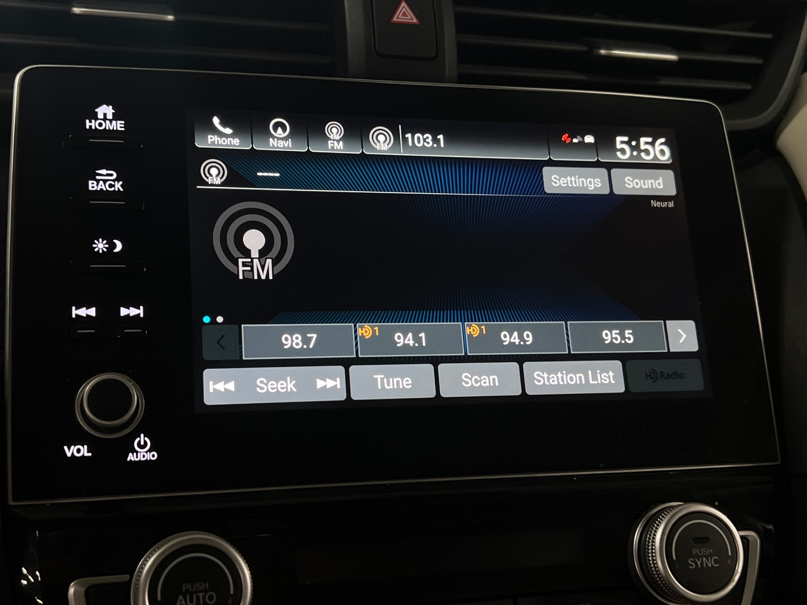 Thumbnail: 2019 Honda Insight - 3