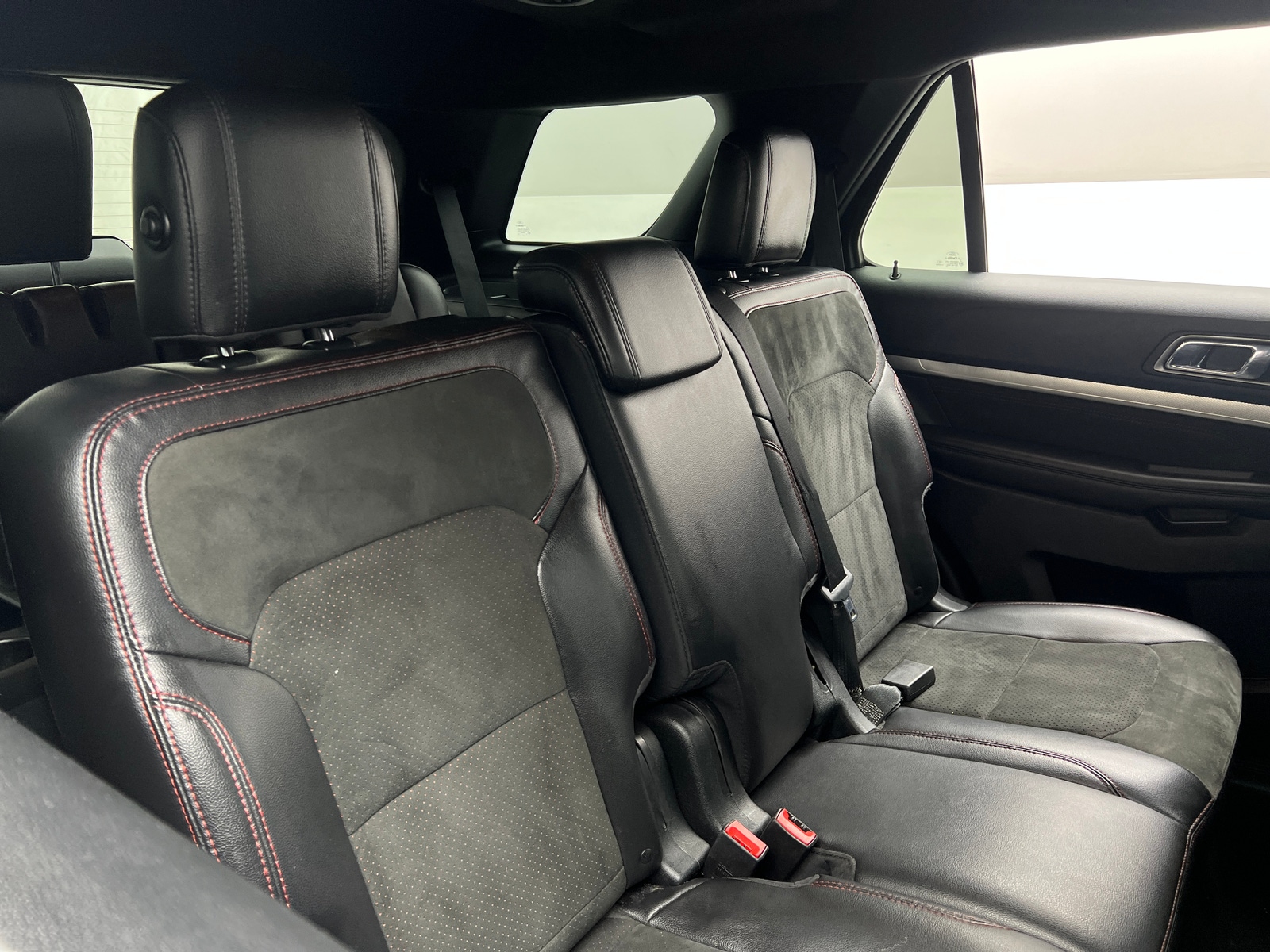 Thumbnail: 2018 Ford Explorer - 6