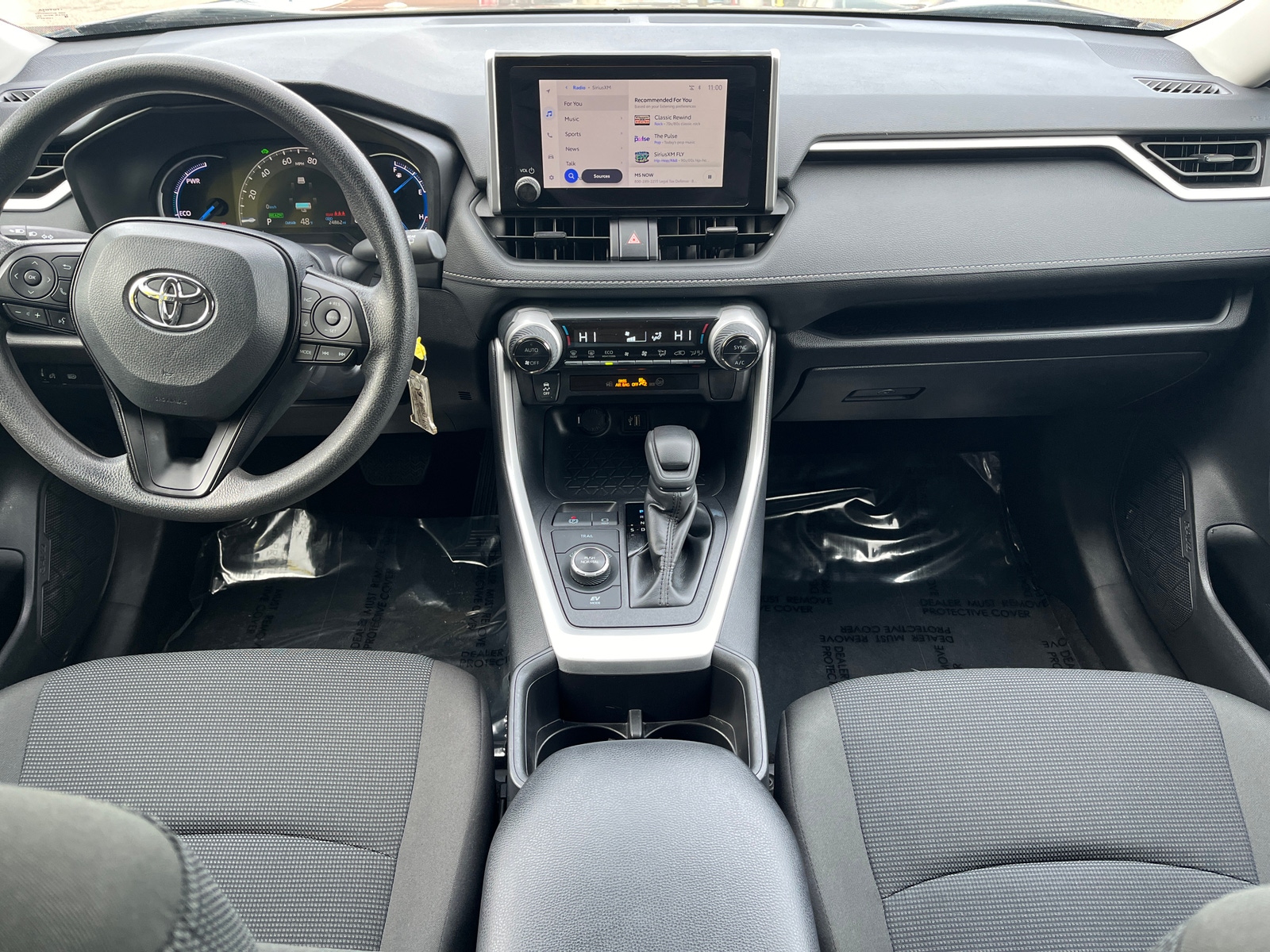 Thumbnail: 2025 Toyota RAV4 - 3