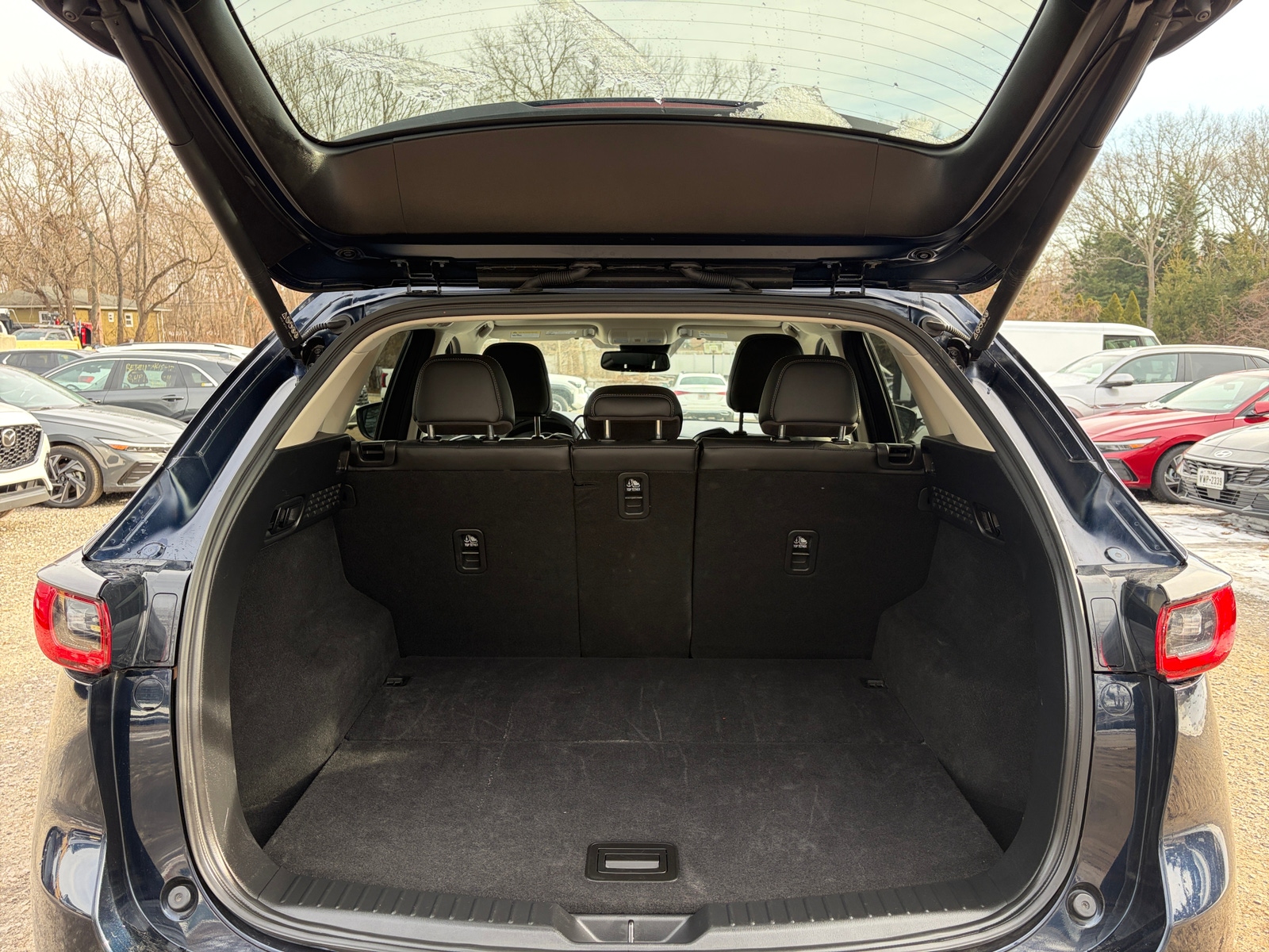 Thumbnail: 2025 Mazda CX-5 - 6