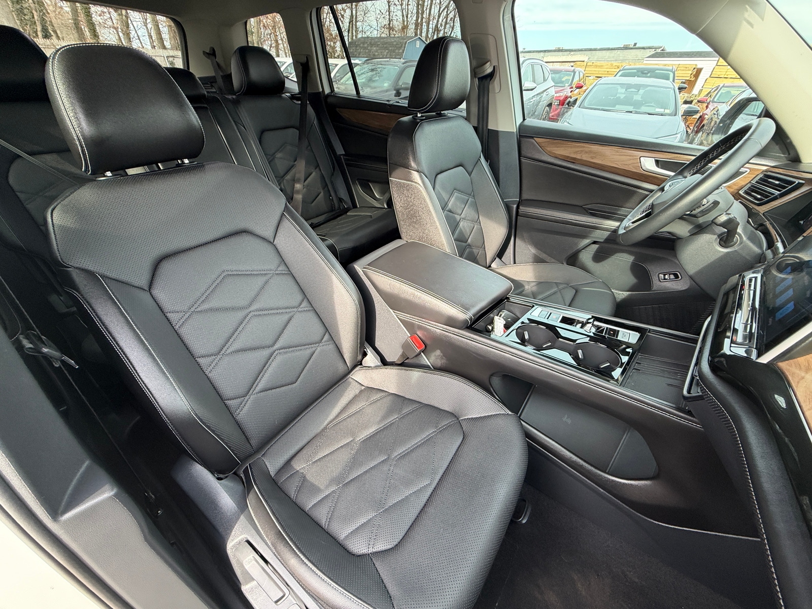 Thumbnail: 2025 Volkswagen Atlas - 2