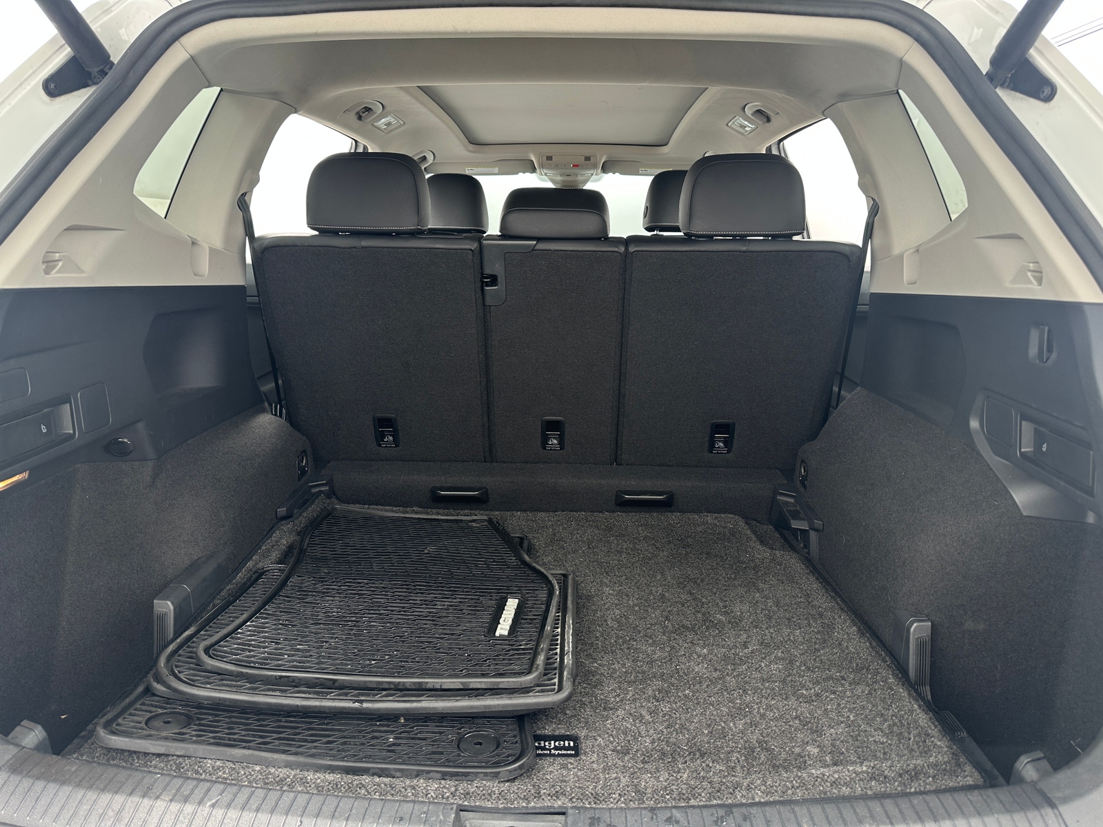 Thumbnail: 2021 Volkswagen Tiguan - 5