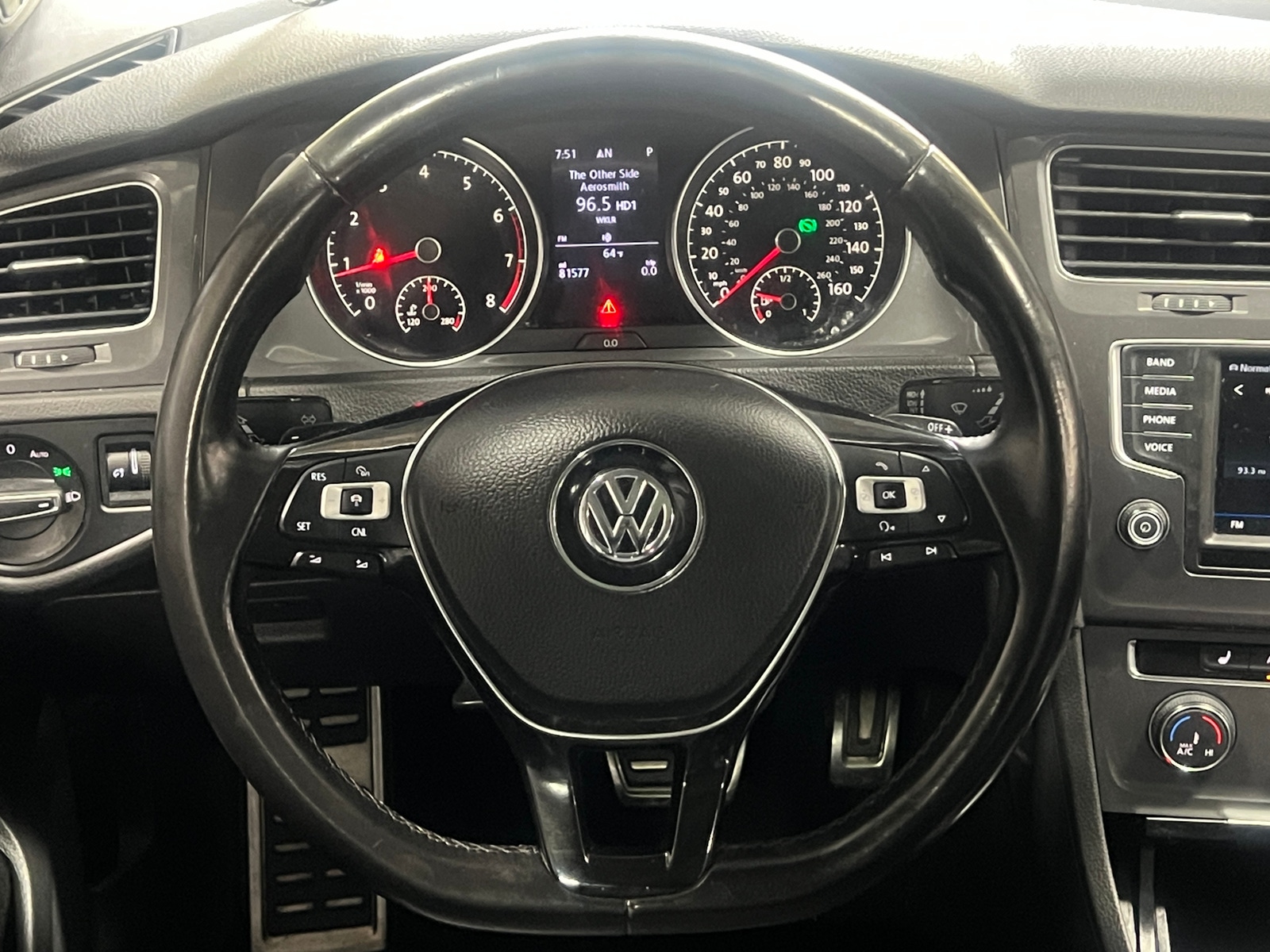 Thumbnail: 2017 Volkswagen Golf - 4