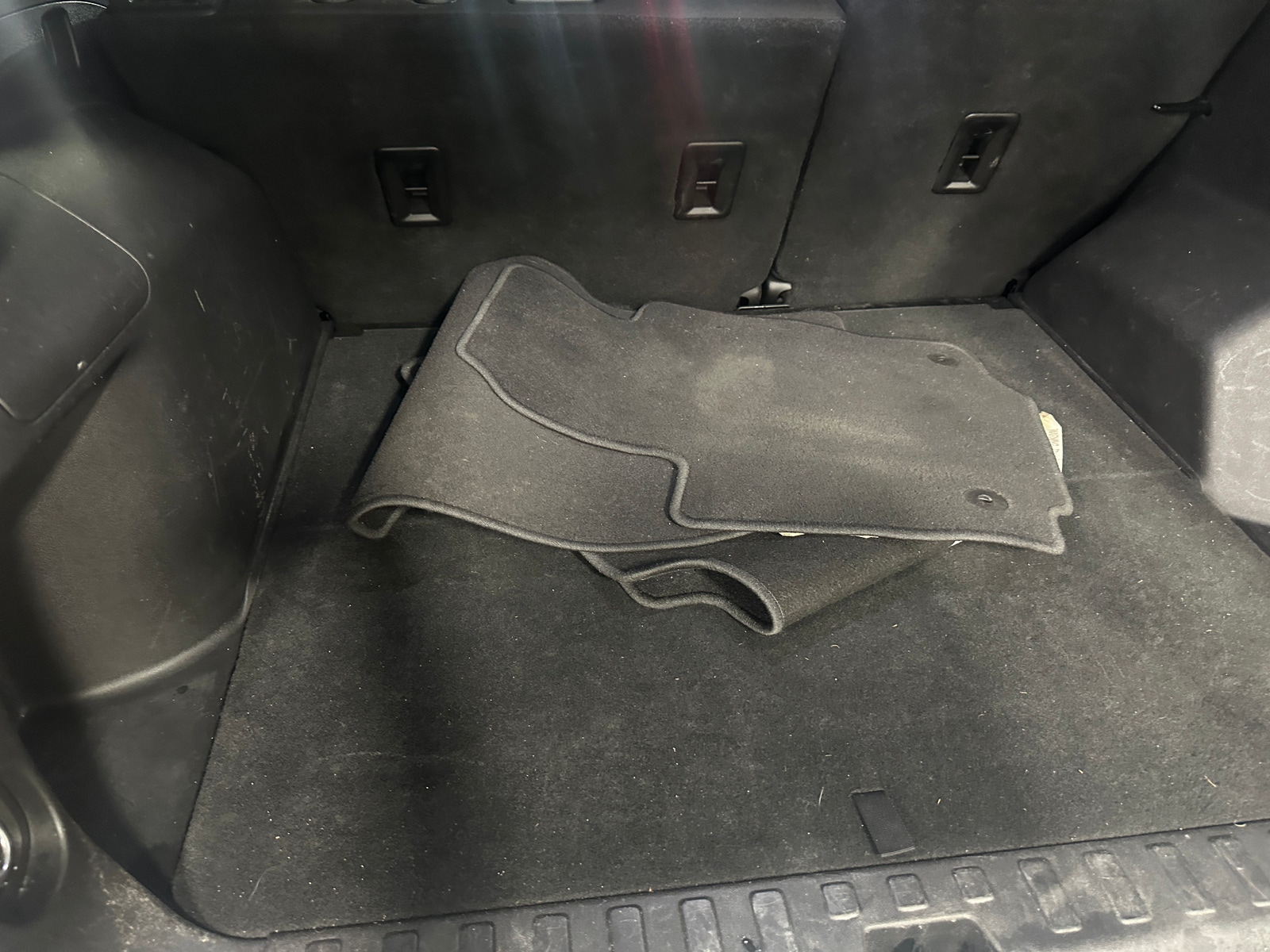 Thumbnail: 2018 Chevrolet Equinox - 7