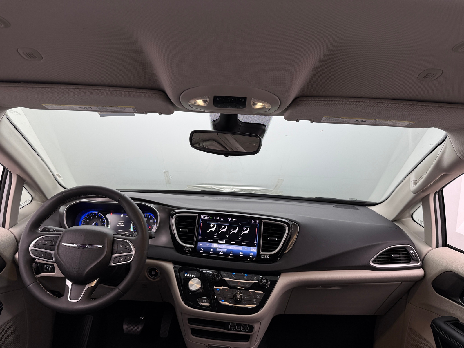 Thumbnail: 2024 Chrysler Pacifica - 2