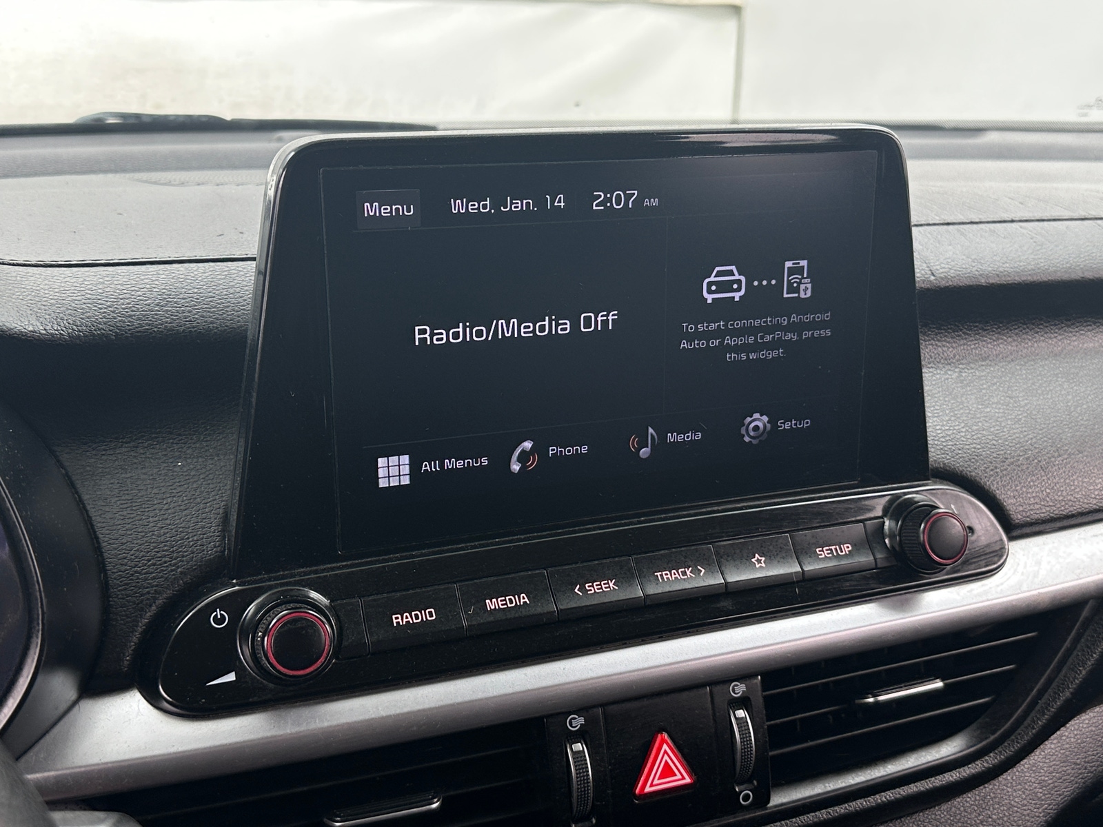 Thumbnail: 2024 Kia Forte - 4