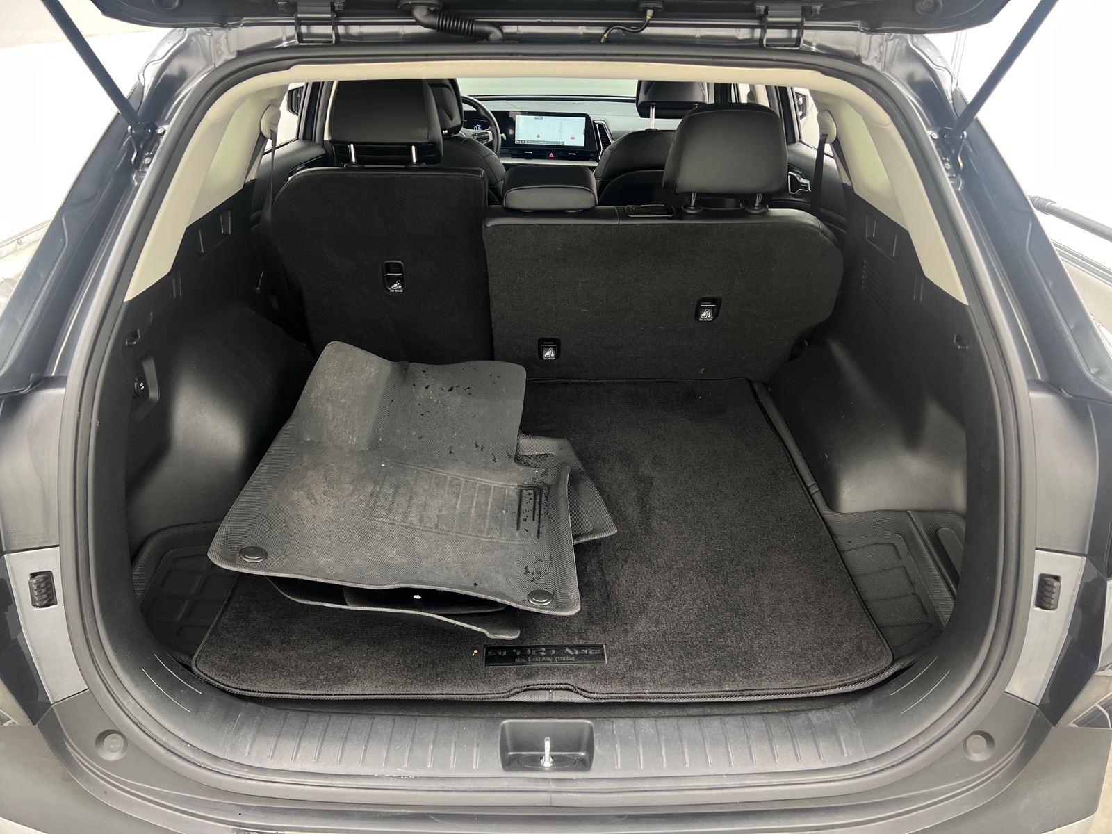 Thumbnail: 2023 Kia Sportage - 6