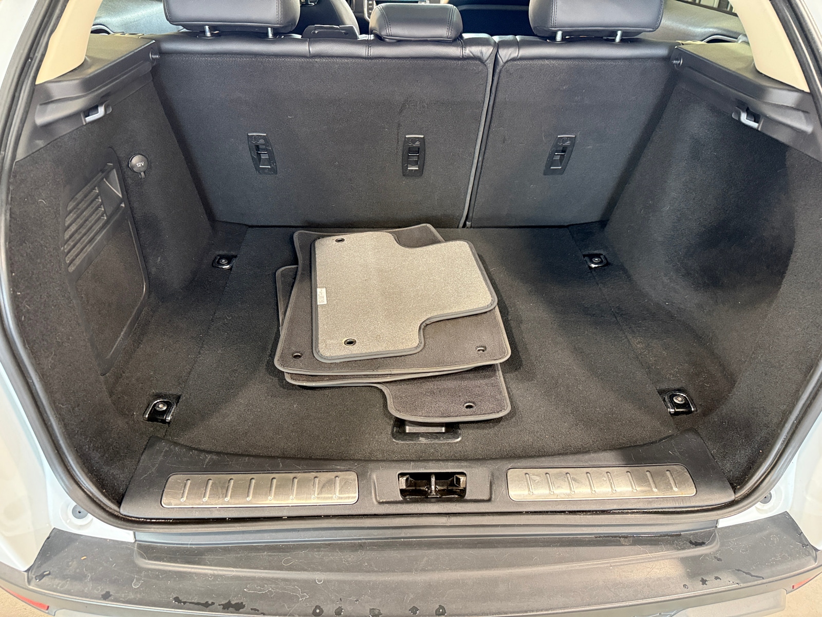 Thumbnail: 2015 Land Rover Range Rover Evoque - 6