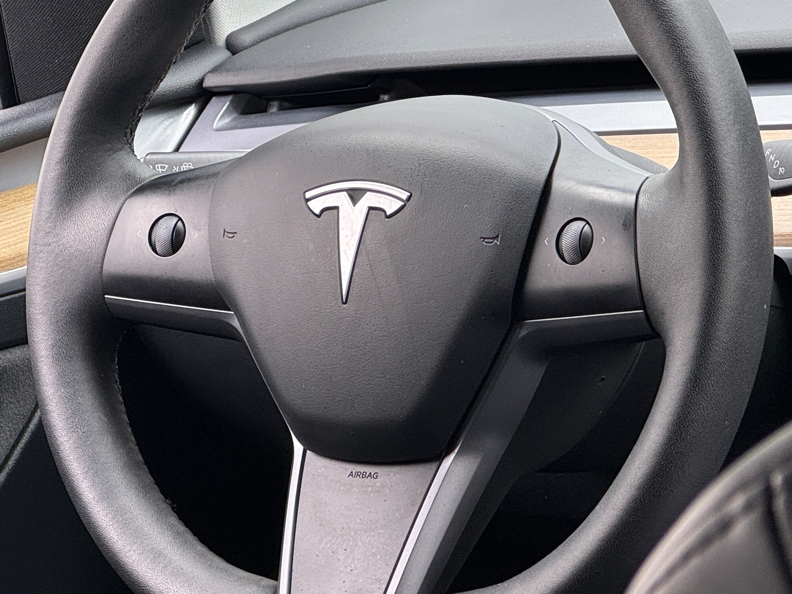 Thumbnail: 2022 Tesla Model Y - 4