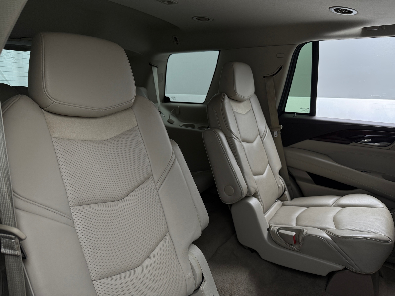 Thumbnail: 2015 Cadillac Escalade - 5