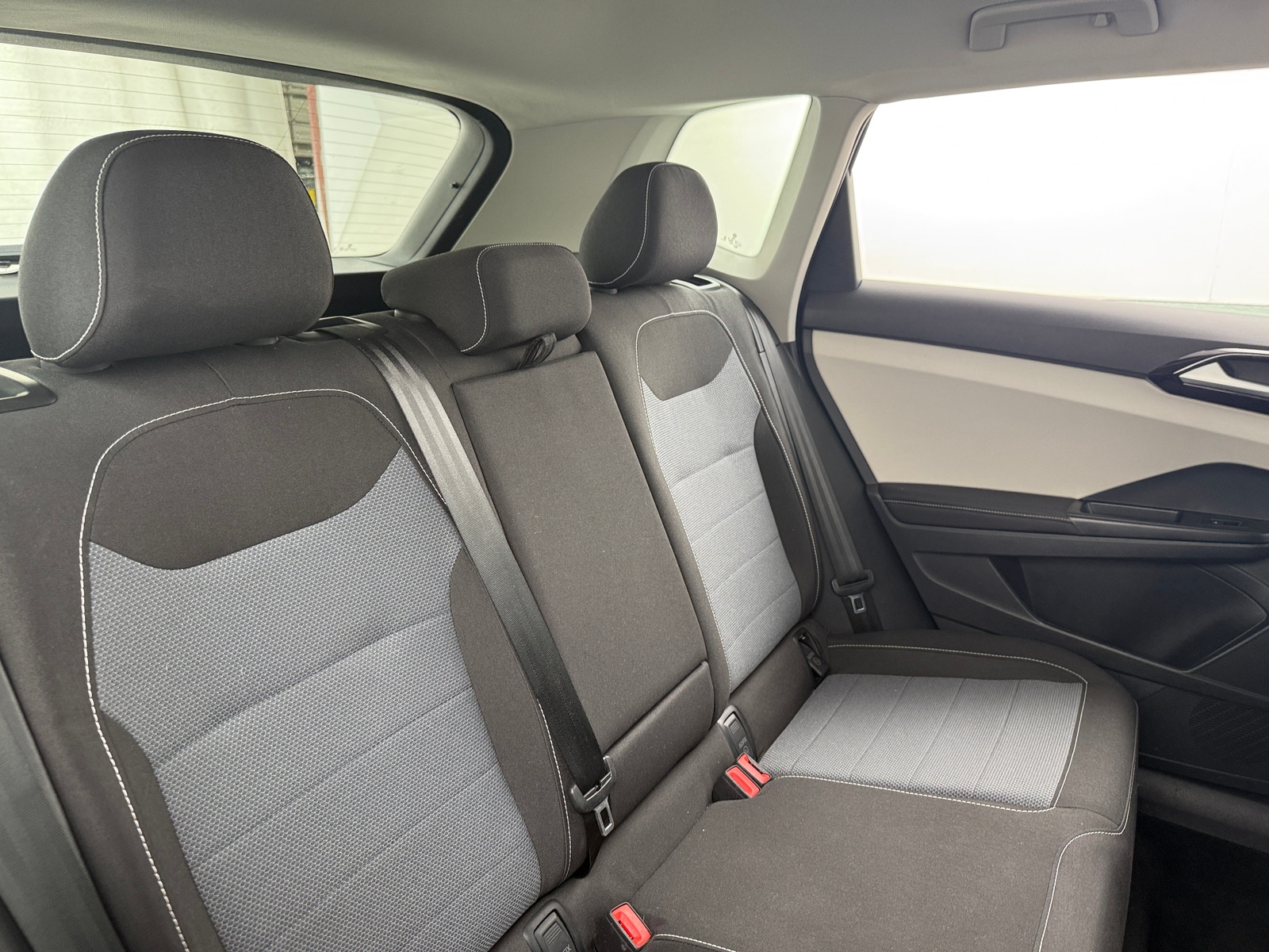 Thumbnail: 2025 Volkswagen Taos - 6