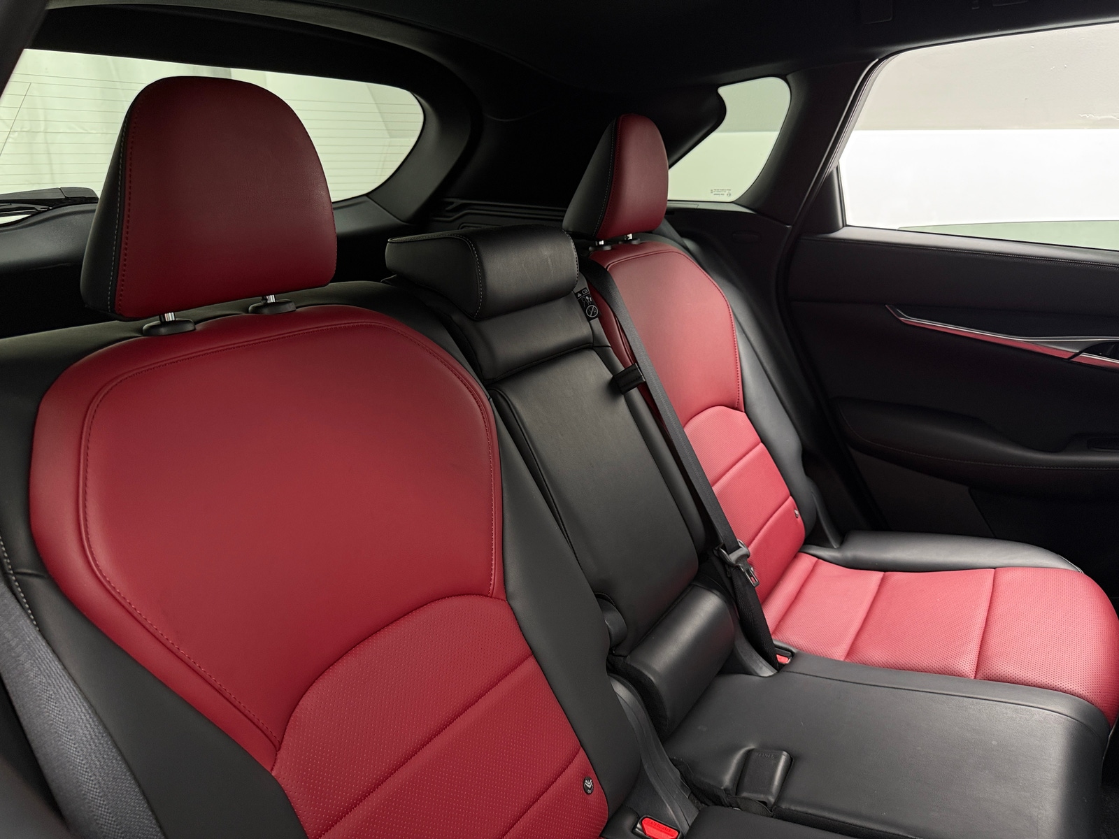 Thumbnail: 2024 INFINITI QX50 - 5