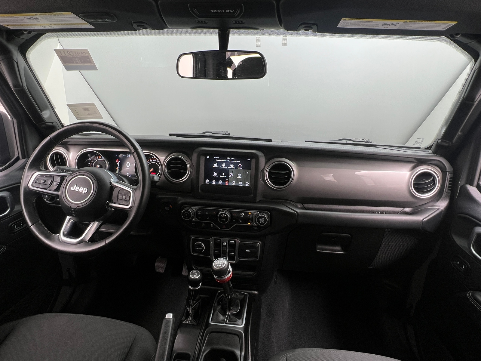 Thumbnail: 2018 Jeep Wrangler - 3