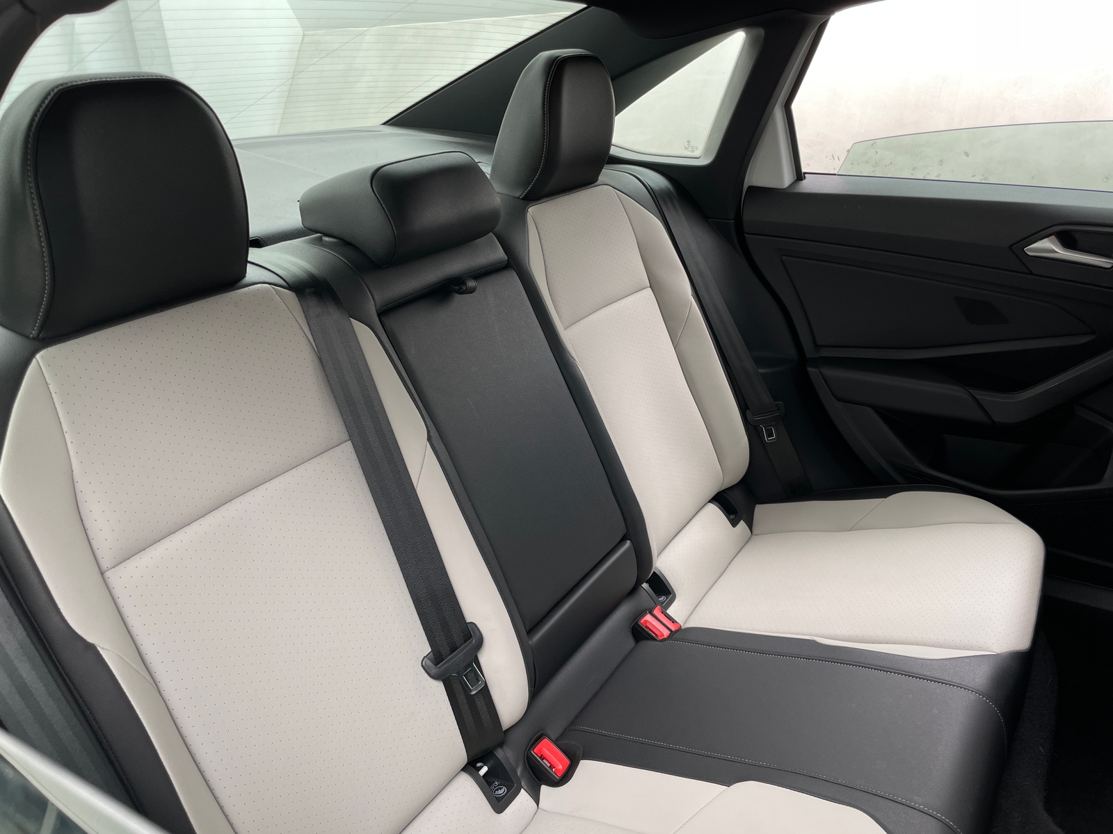 Thumbnail: 2019 Volkswagen Jetta - 5