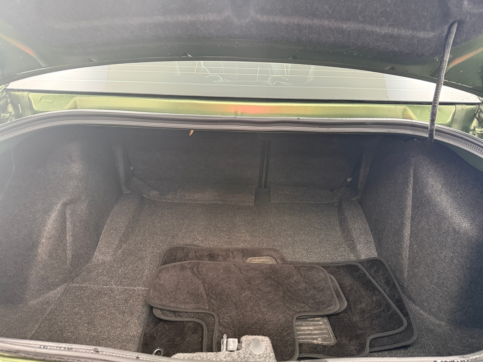 Thumbnail: 2018 Dodge Challenger - 4