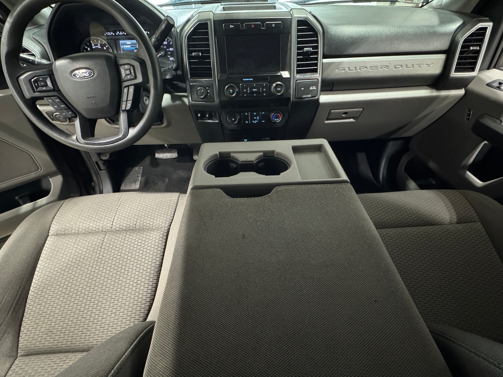 Thumbnail: 2020 Ford Econoline - 3