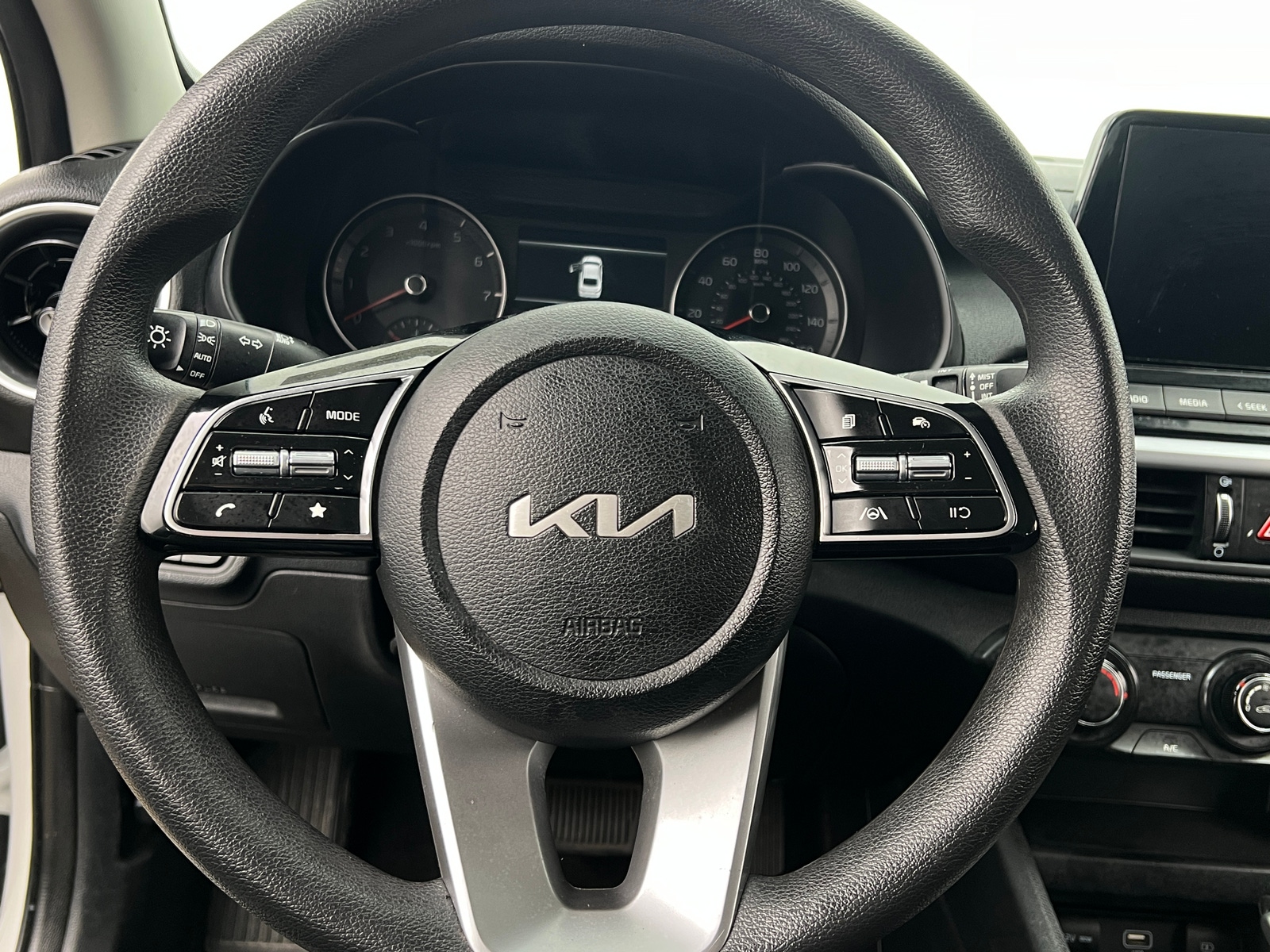 Thumbnail: 2024 Kia Forte - 5