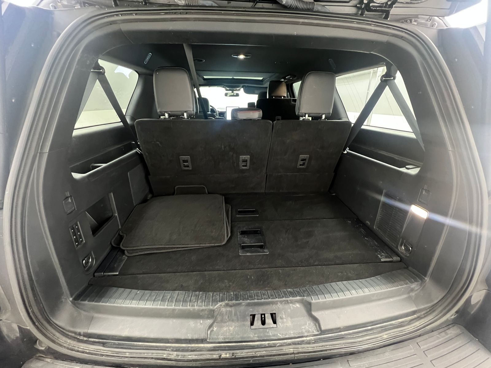 Thumbnail: 2022 Ford Expedition MAX - 6