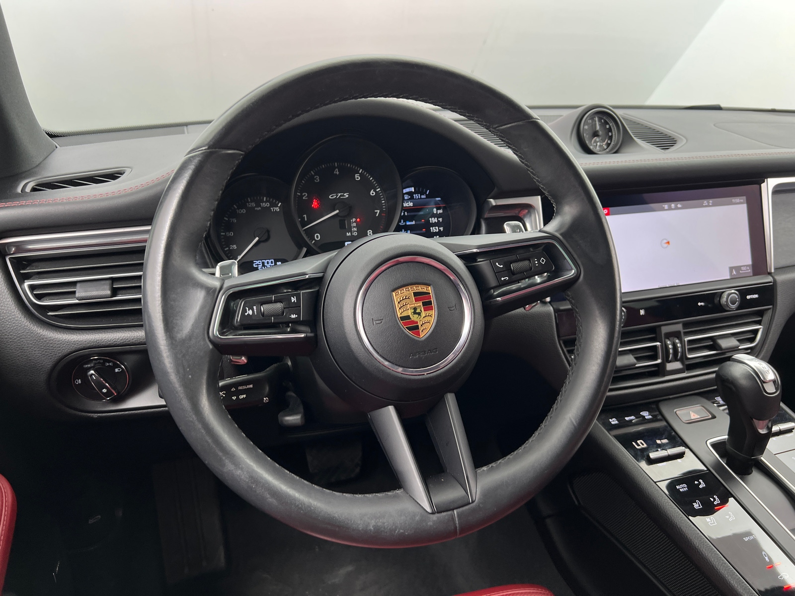 Thumbnail: 2022 Porsche Macan - 5