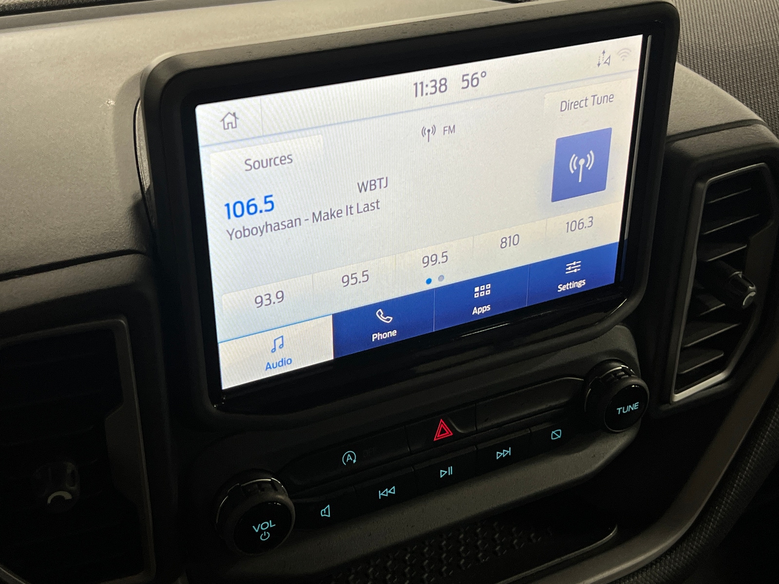 Thumbnail: 2021 Ford Bronco Sport - 4