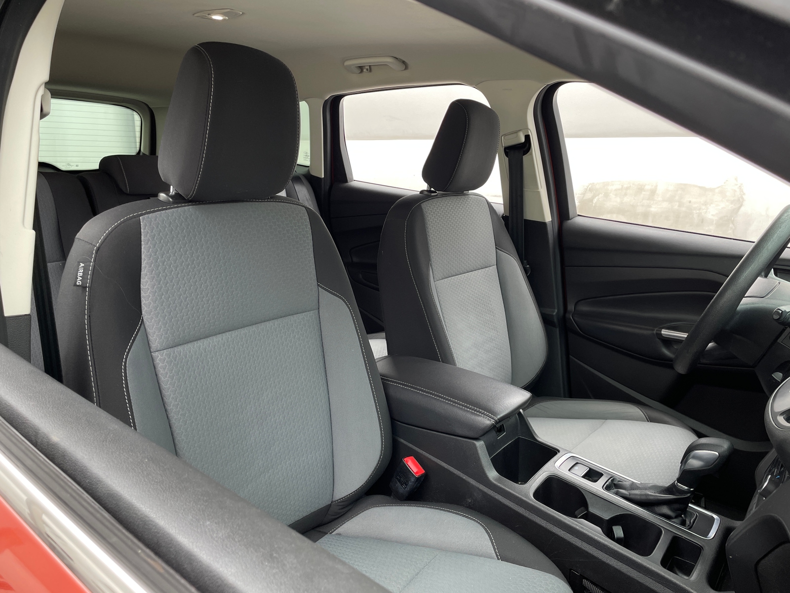 Thumbnail: 2019 Ford Escape - 2