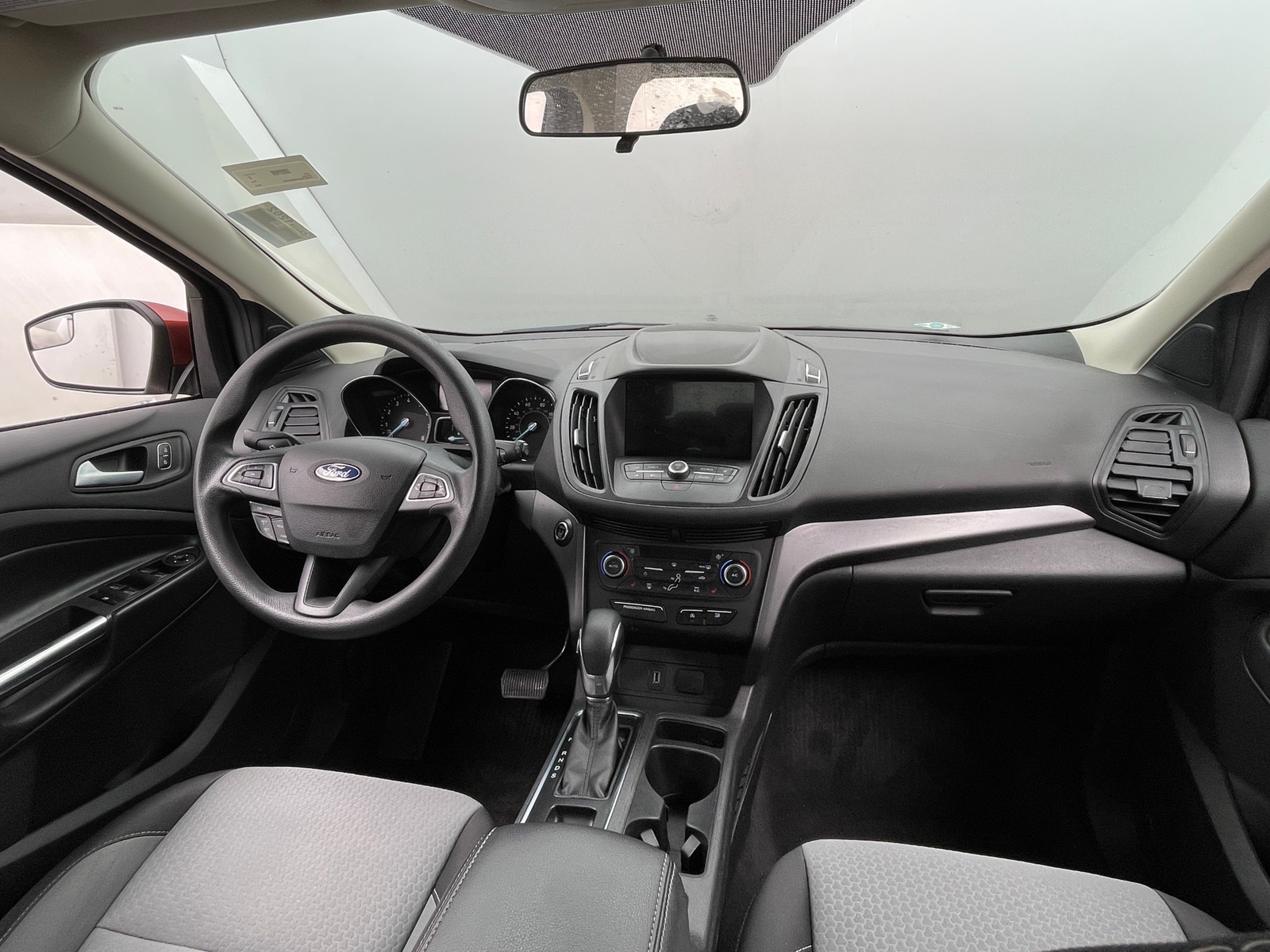 Thumbnail: 2019 Ford Escape - 3