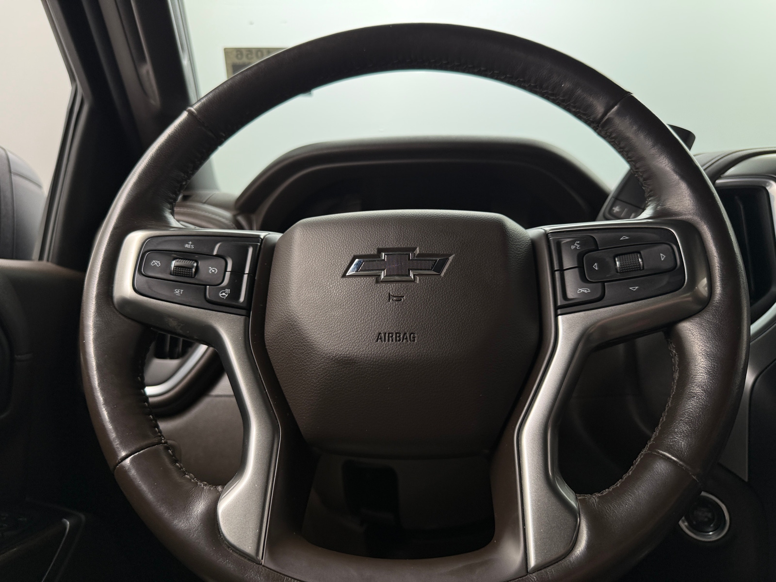 Thumbnail: 2020 Chevrolet Silverado 1500 - 5