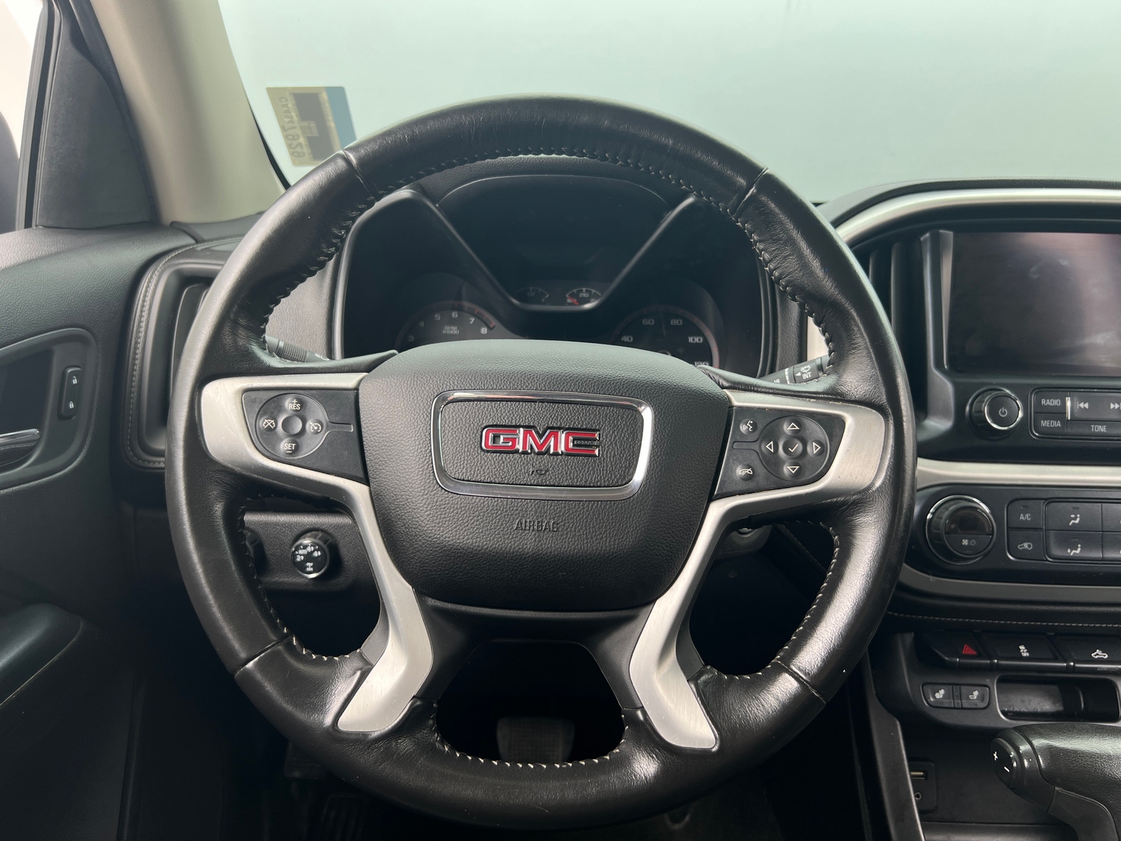 Thumbnail: 2016 GMC Canyon - 4