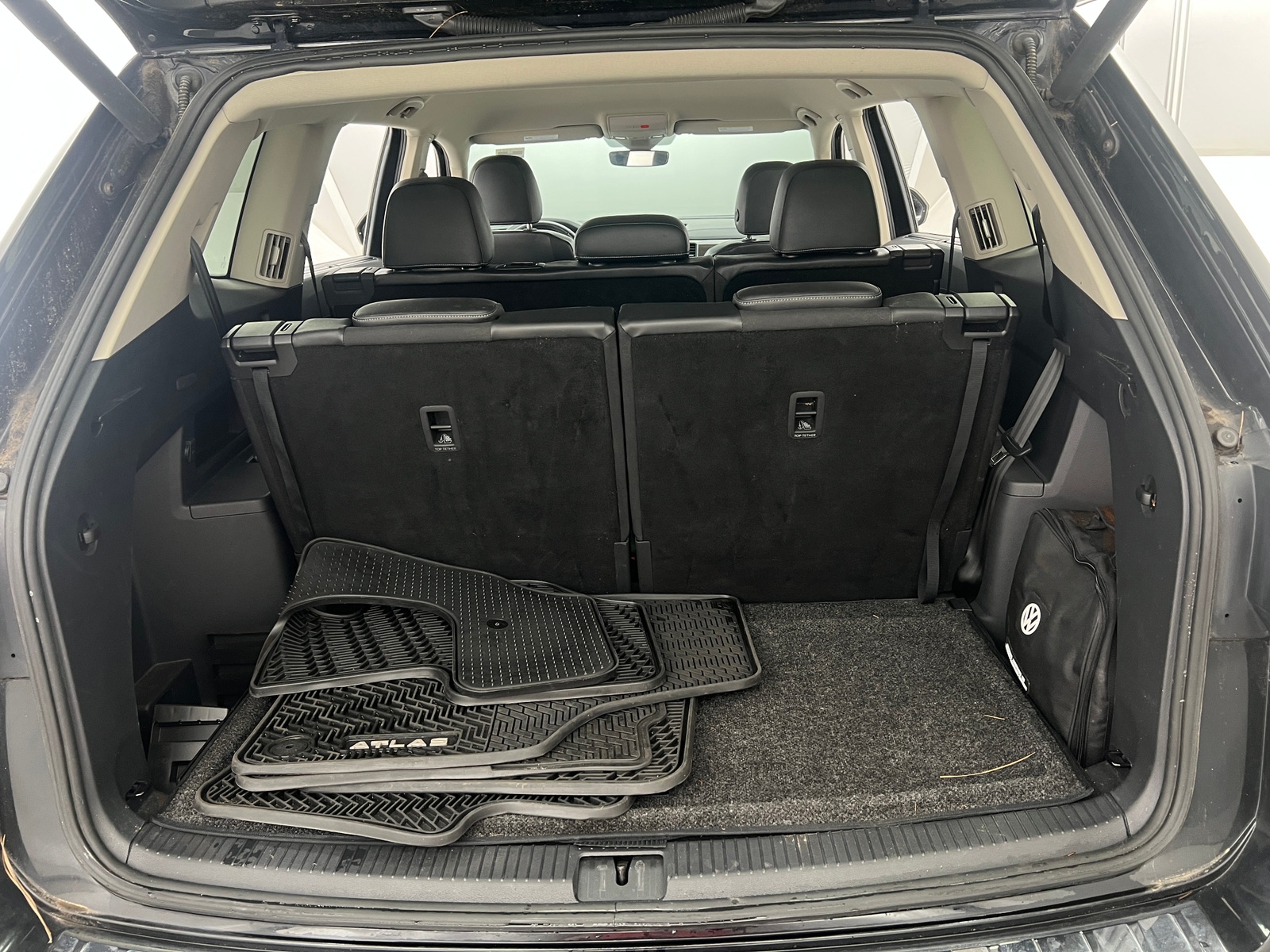 Thumbnail: 2018 Volkswagen Atlas - 6