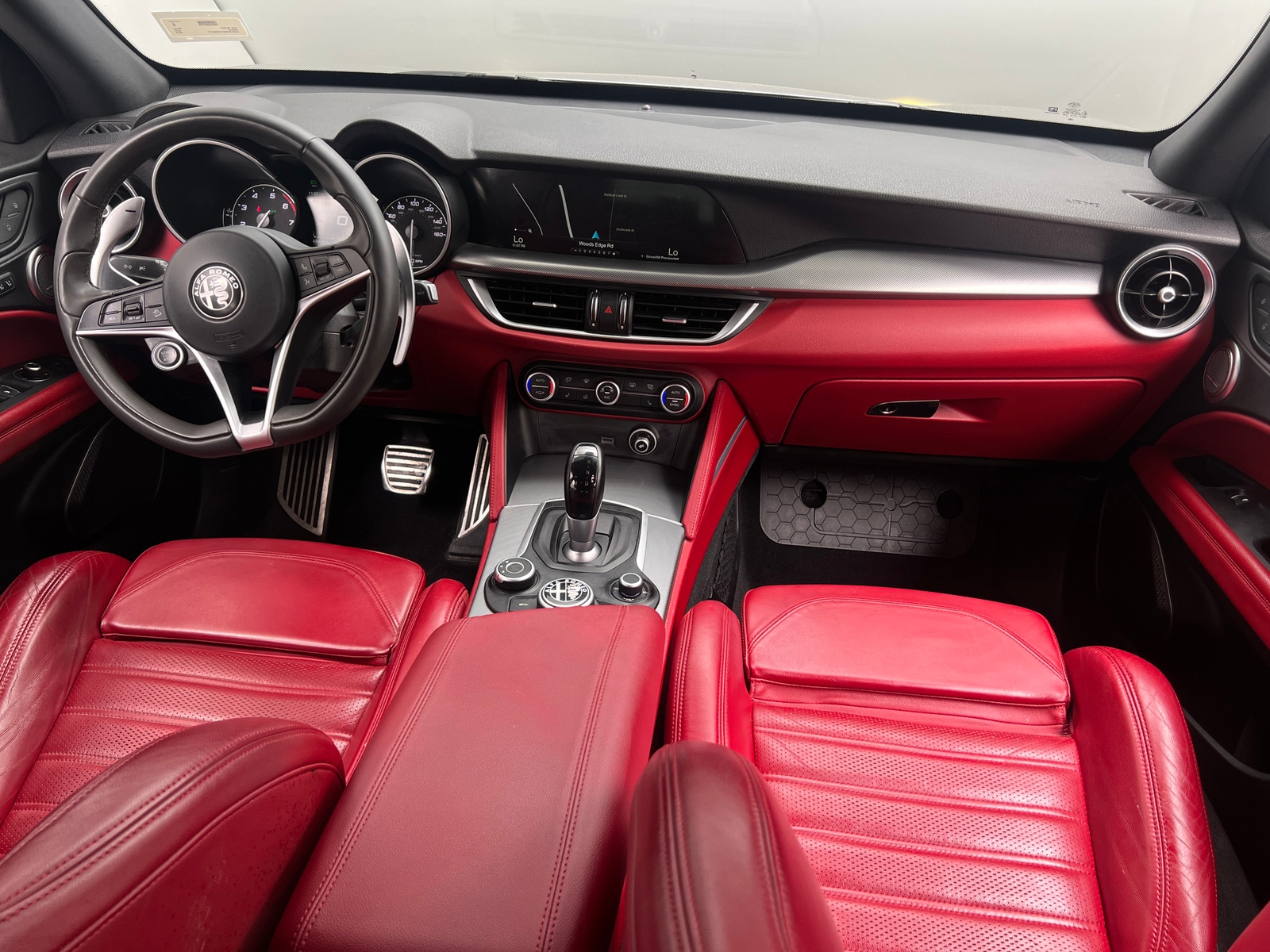 Thumbnail: 2018 Alfa Romeo Stelvio - 2