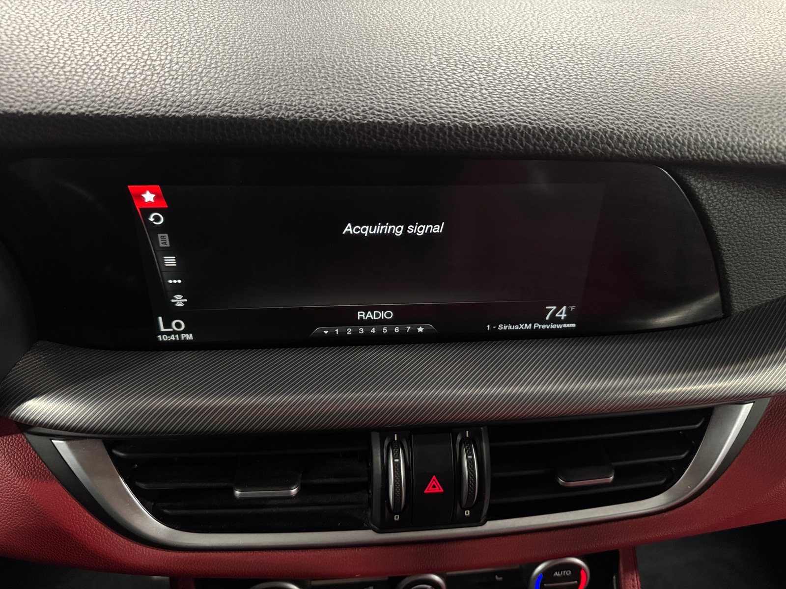 Thumbnail: 2018 Alfa Romeo Stelvio - 3