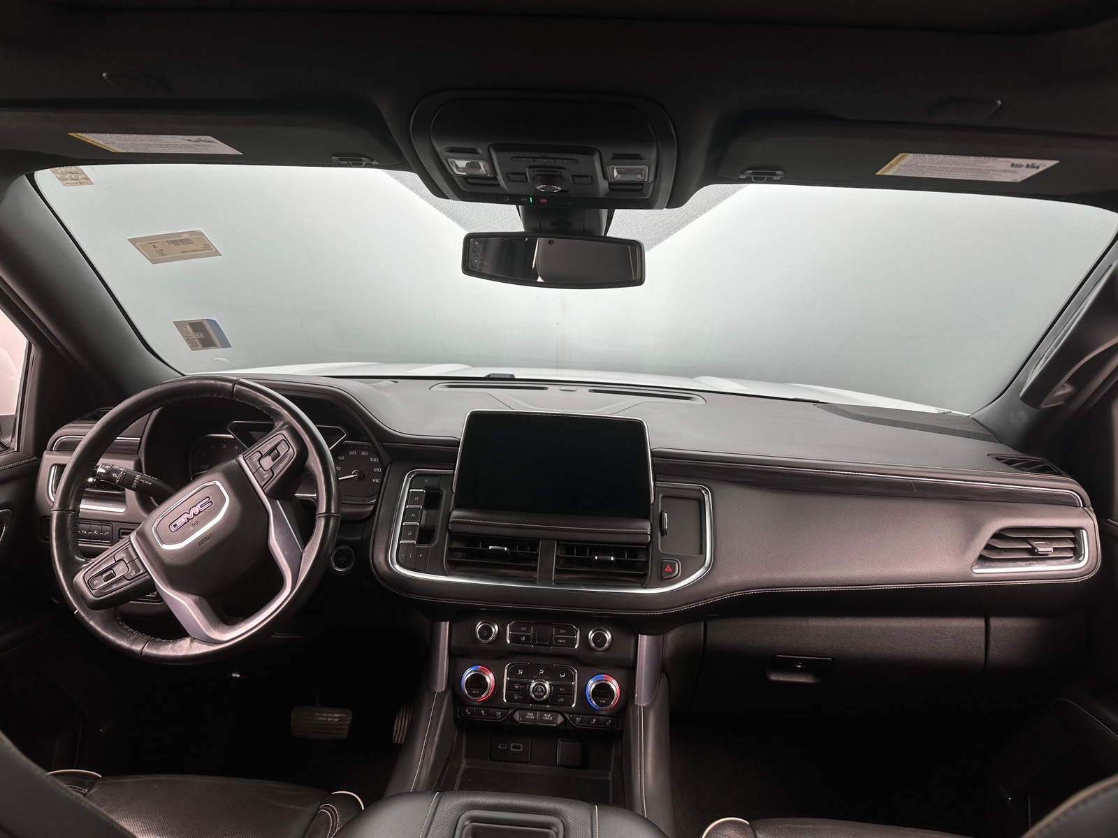 Thumbnail: 2021 GMC Yukon - 3