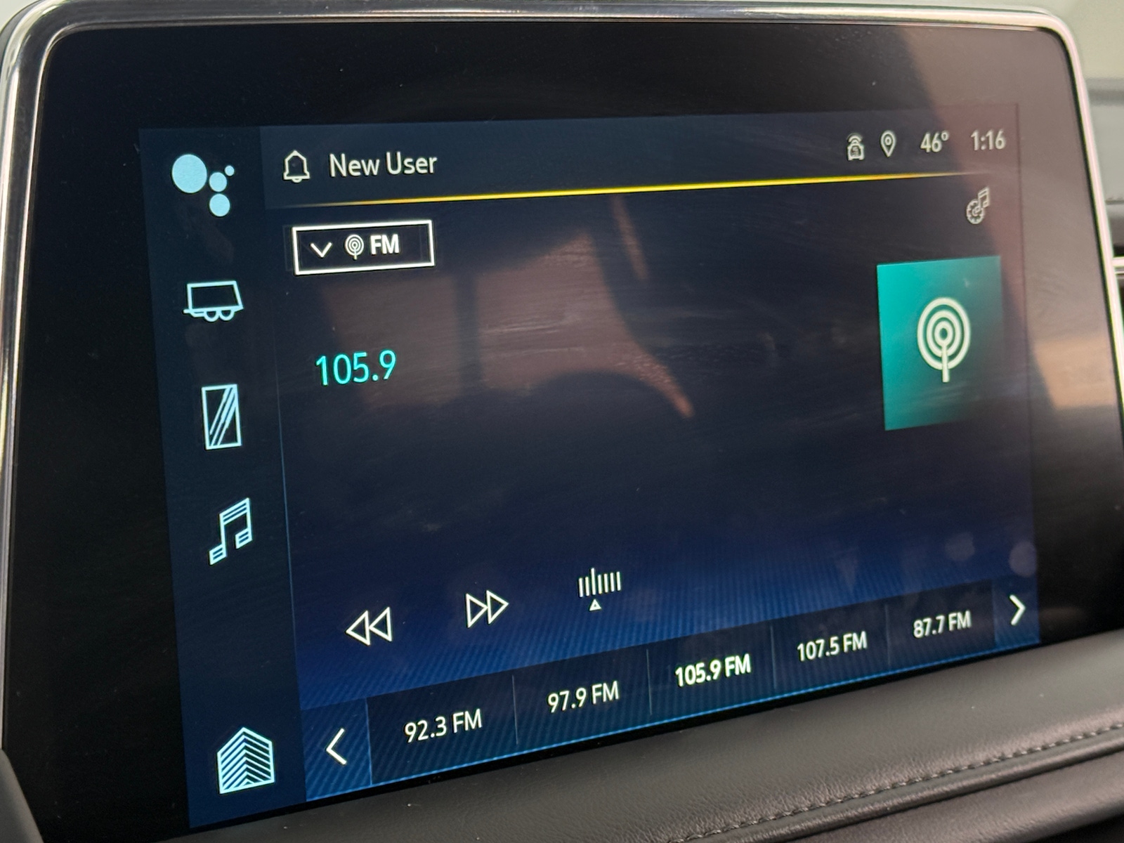 Thumbnail: 2024 Chevrolet Tahoe - 3