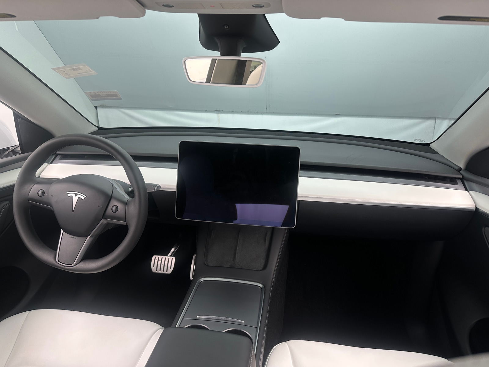 Thumbnail: 2025 Tesla Model Y - 2