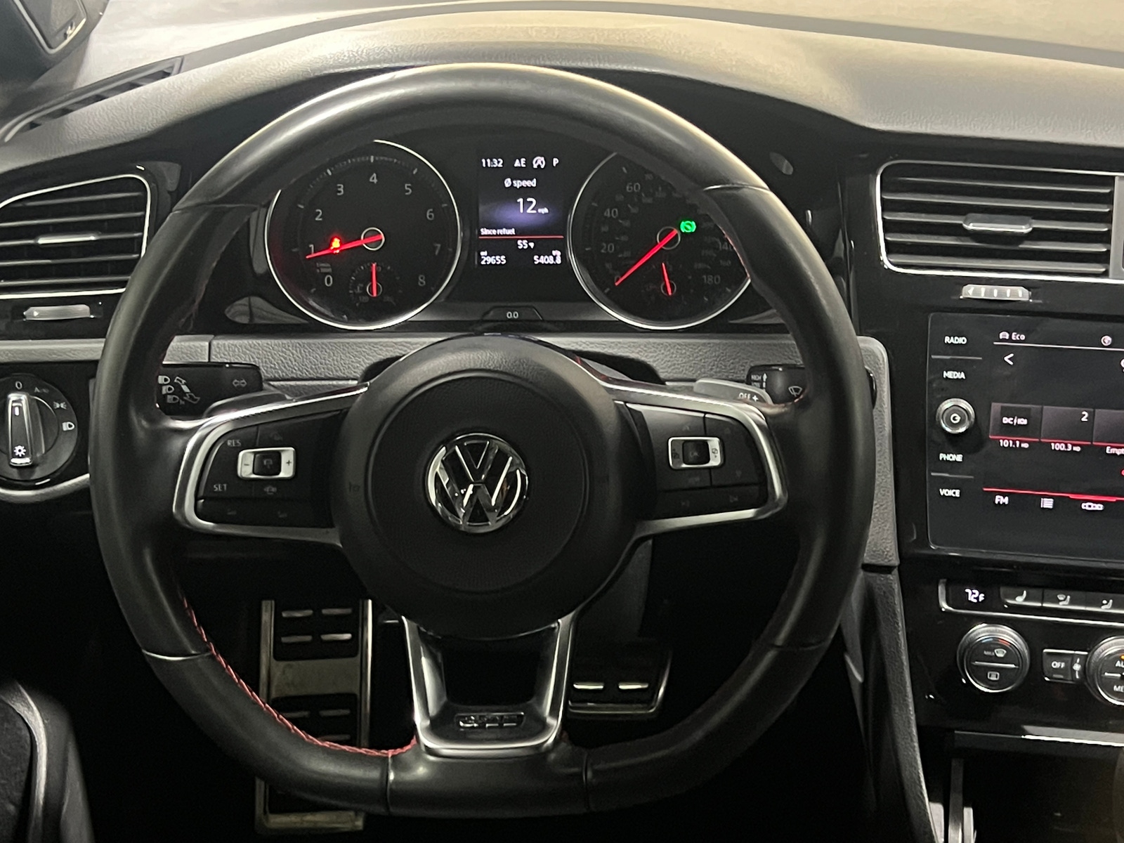 Thumbnail: 2021 Volkswagen Golf - 4