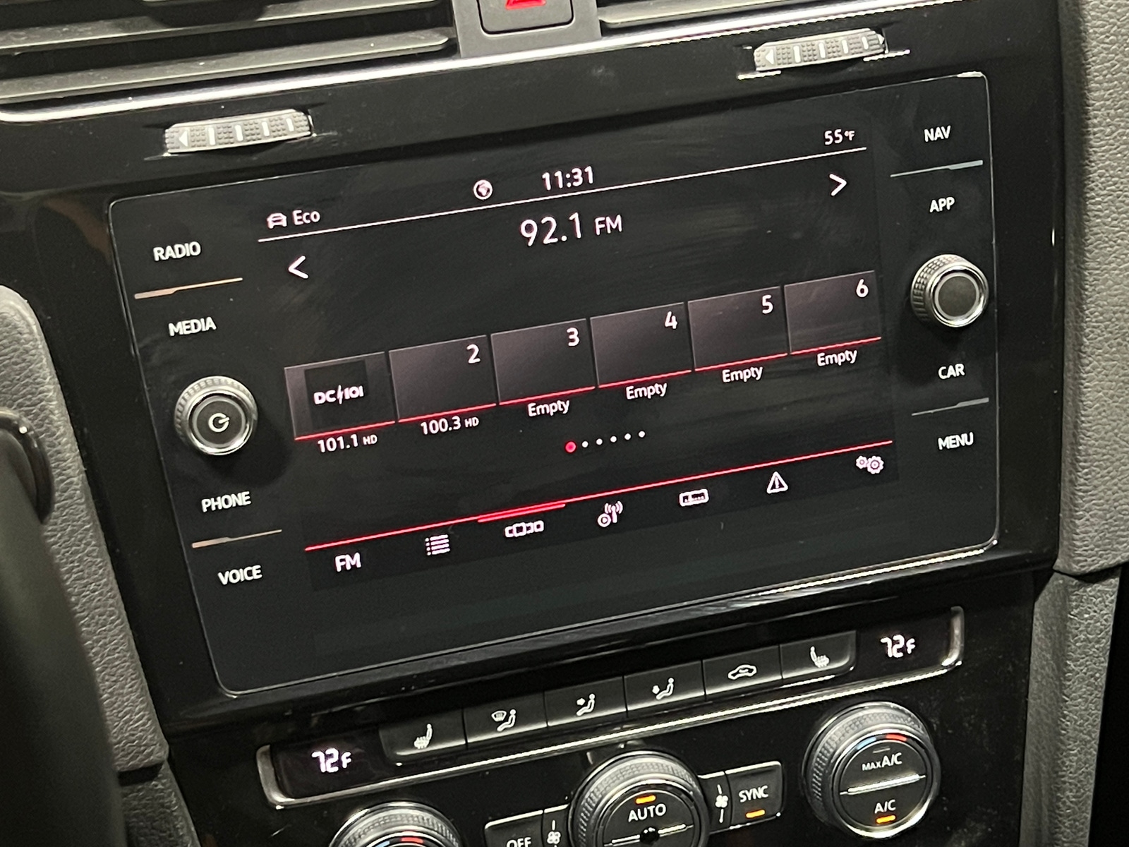 Thumbnail: 2021 Volkswagen Golf - 3