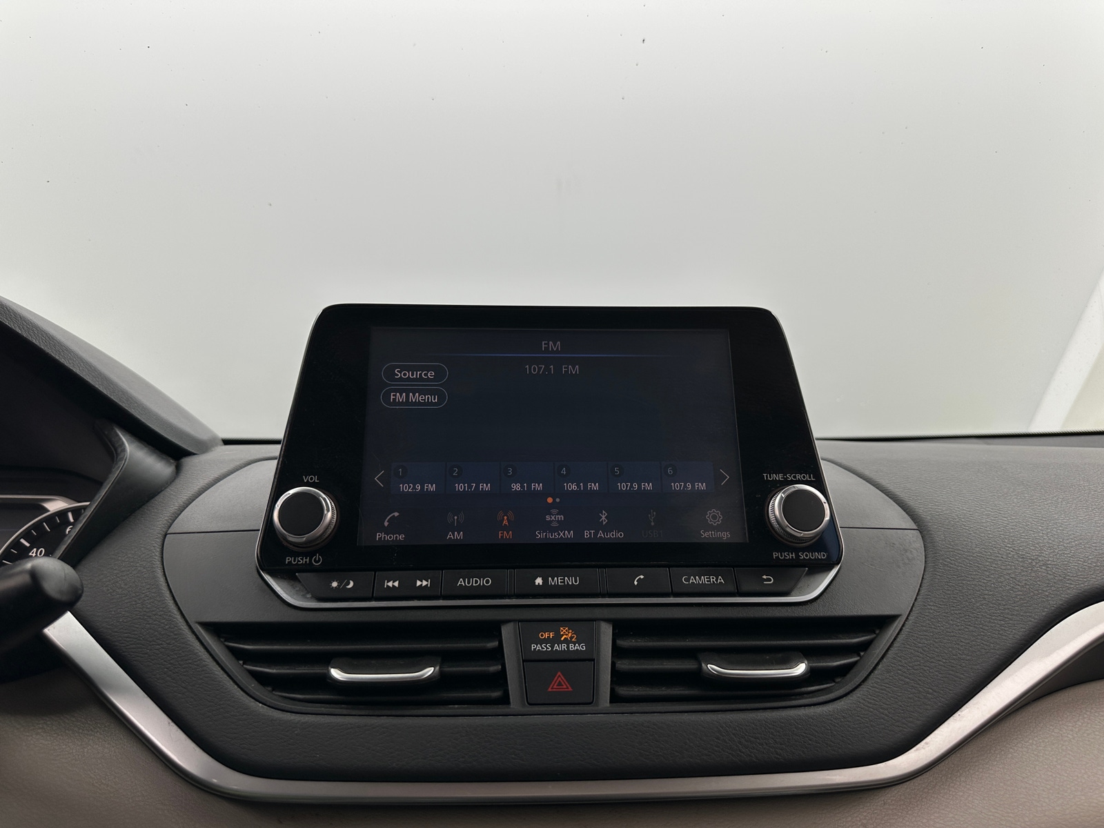 Thumbnail: 2020 Nissan Altima - 4