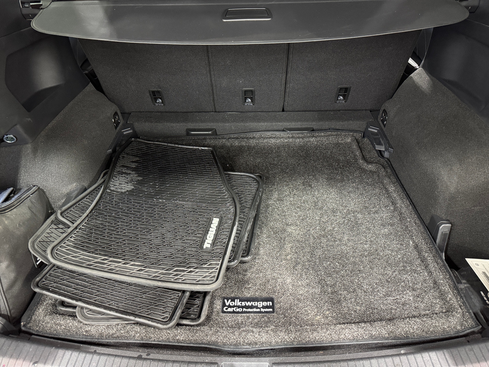 Thumbnail: 2024 Volkswagen Tiguan - 6