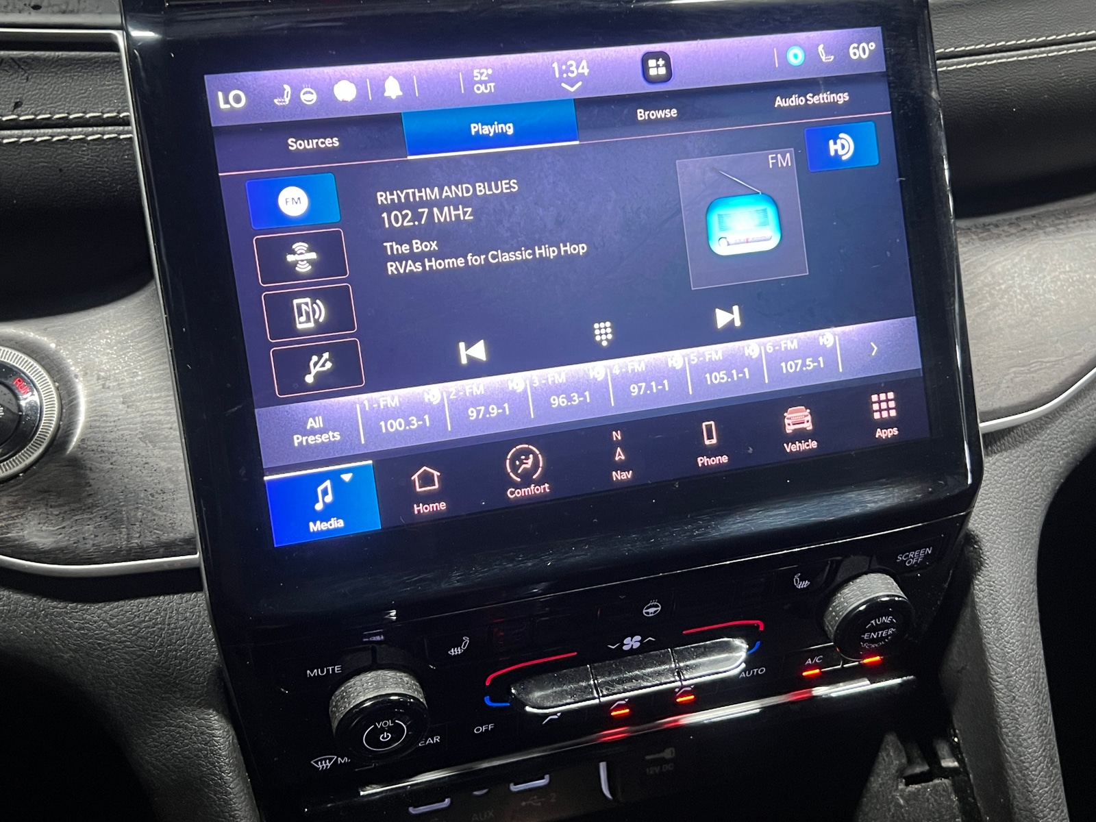 Thumbnail: 2021 Jeep Grand Cherokee L - 3