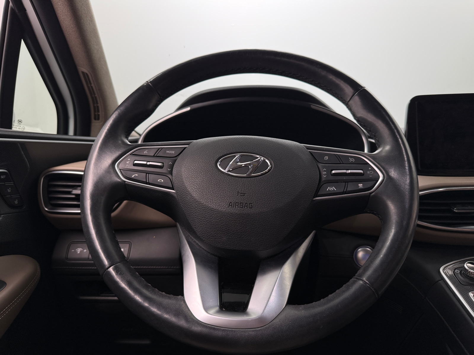 Thumbnail: 2021 Hyundai Santa Fe - 4