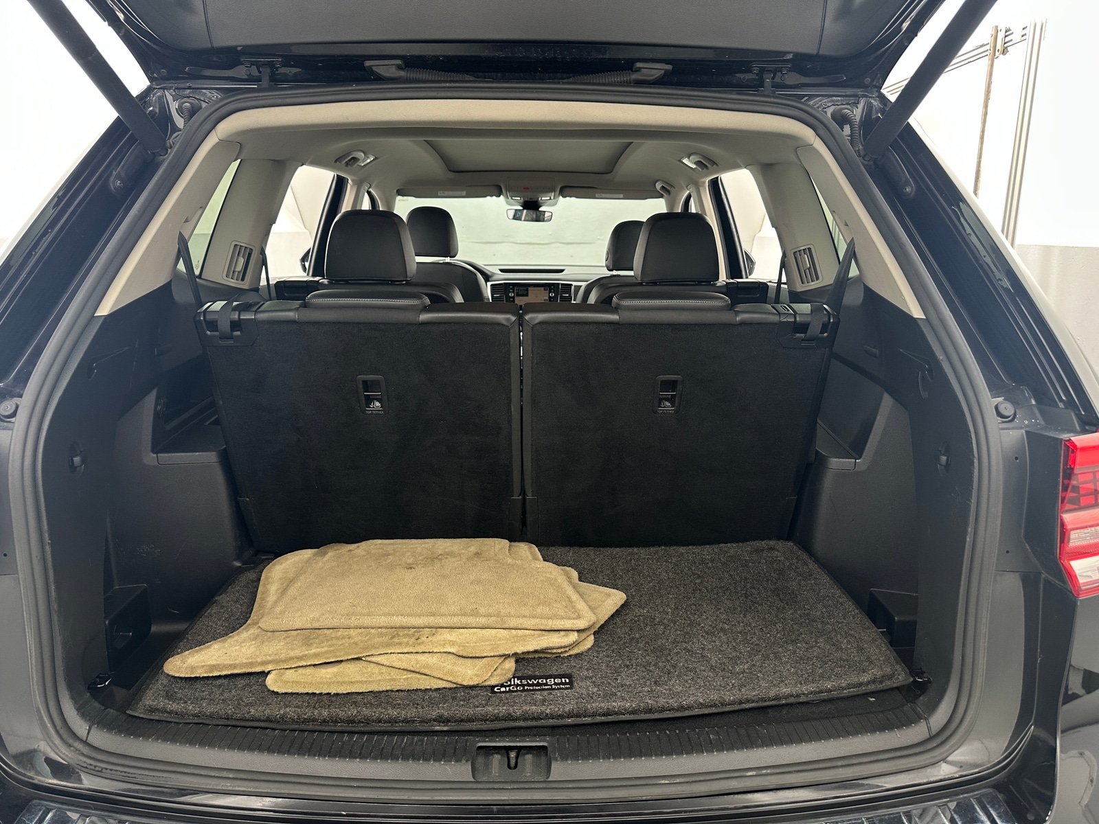 Thumbnail: 2019 Volkswagen Atlas - 6