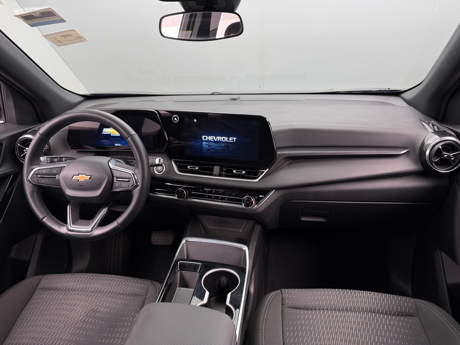 Thumbnail: 2025 Chevrolet Equinox - 3