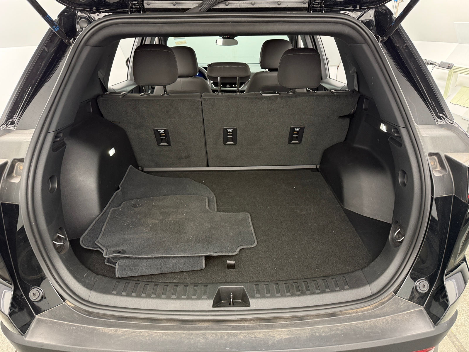 Thumbnail: 2025 Chevrolet Equinox - 7