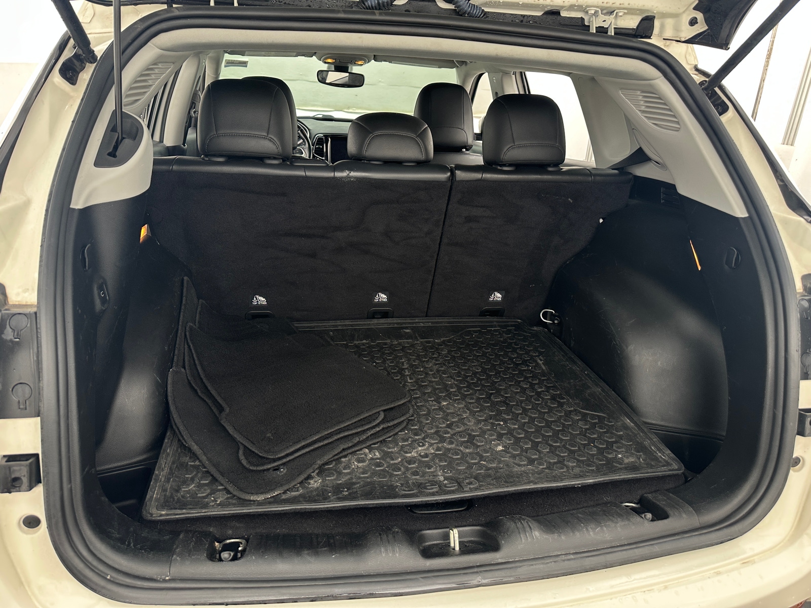 Thumbnail: 2019 Jeep Compass - 6