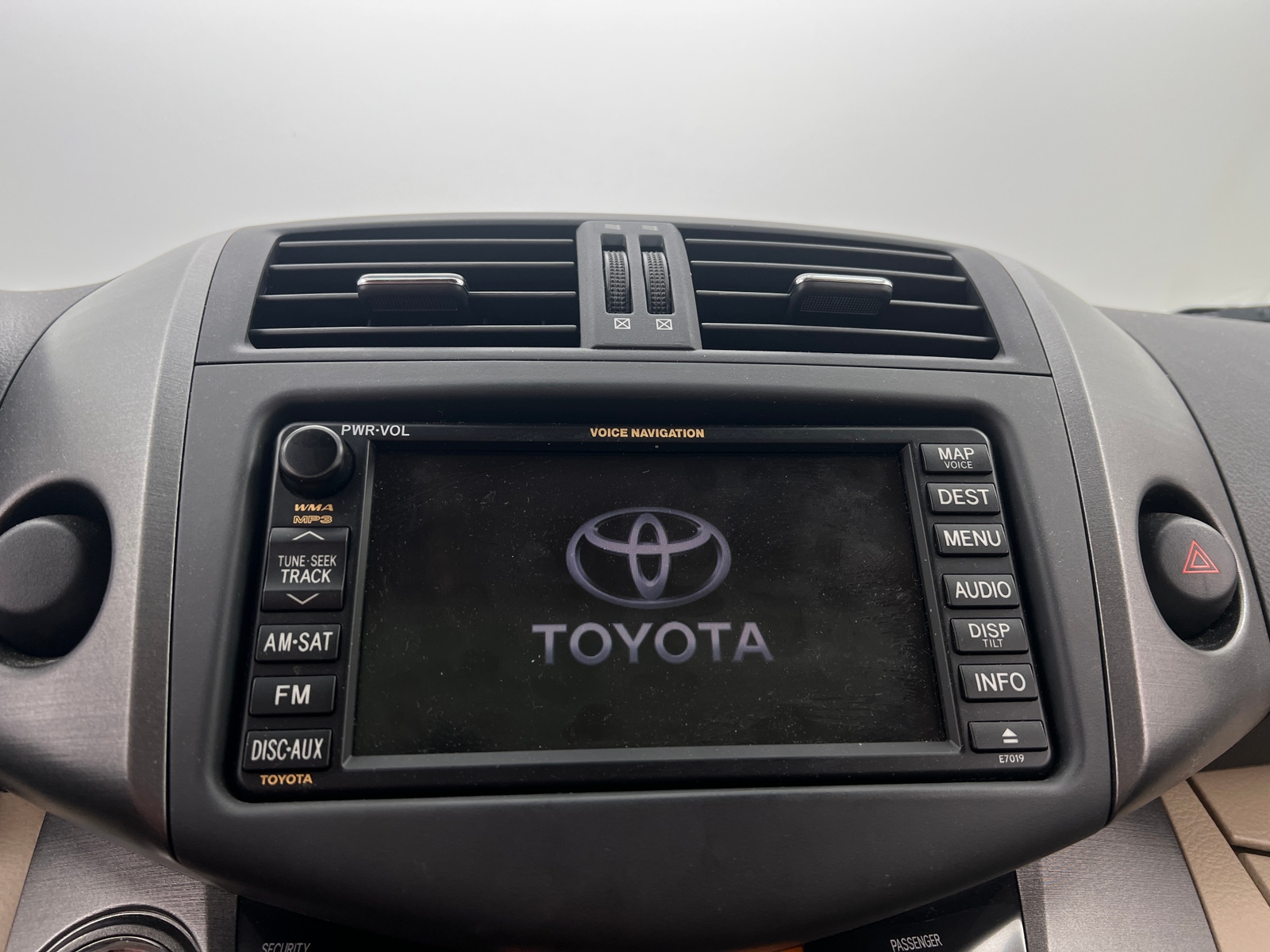 Thumbnail: 2010 Toyota RAV4 - 4