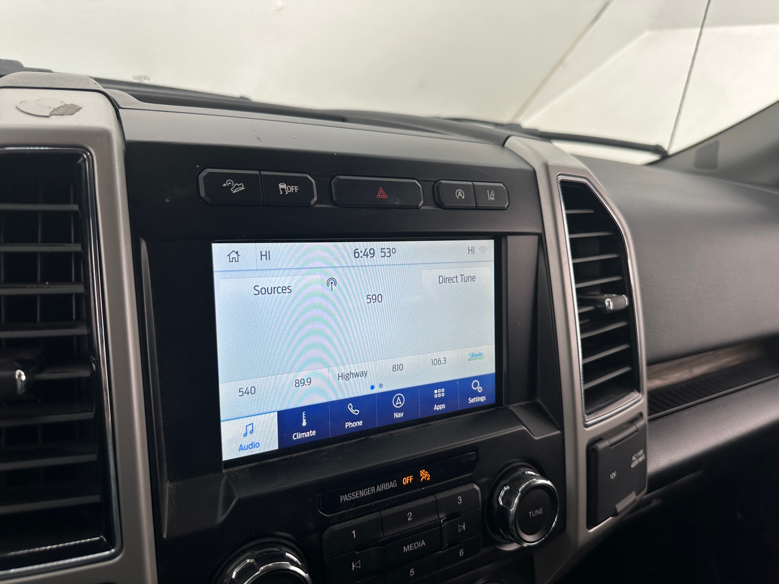 Thumbnail: 2020 Ford Econoline - 3