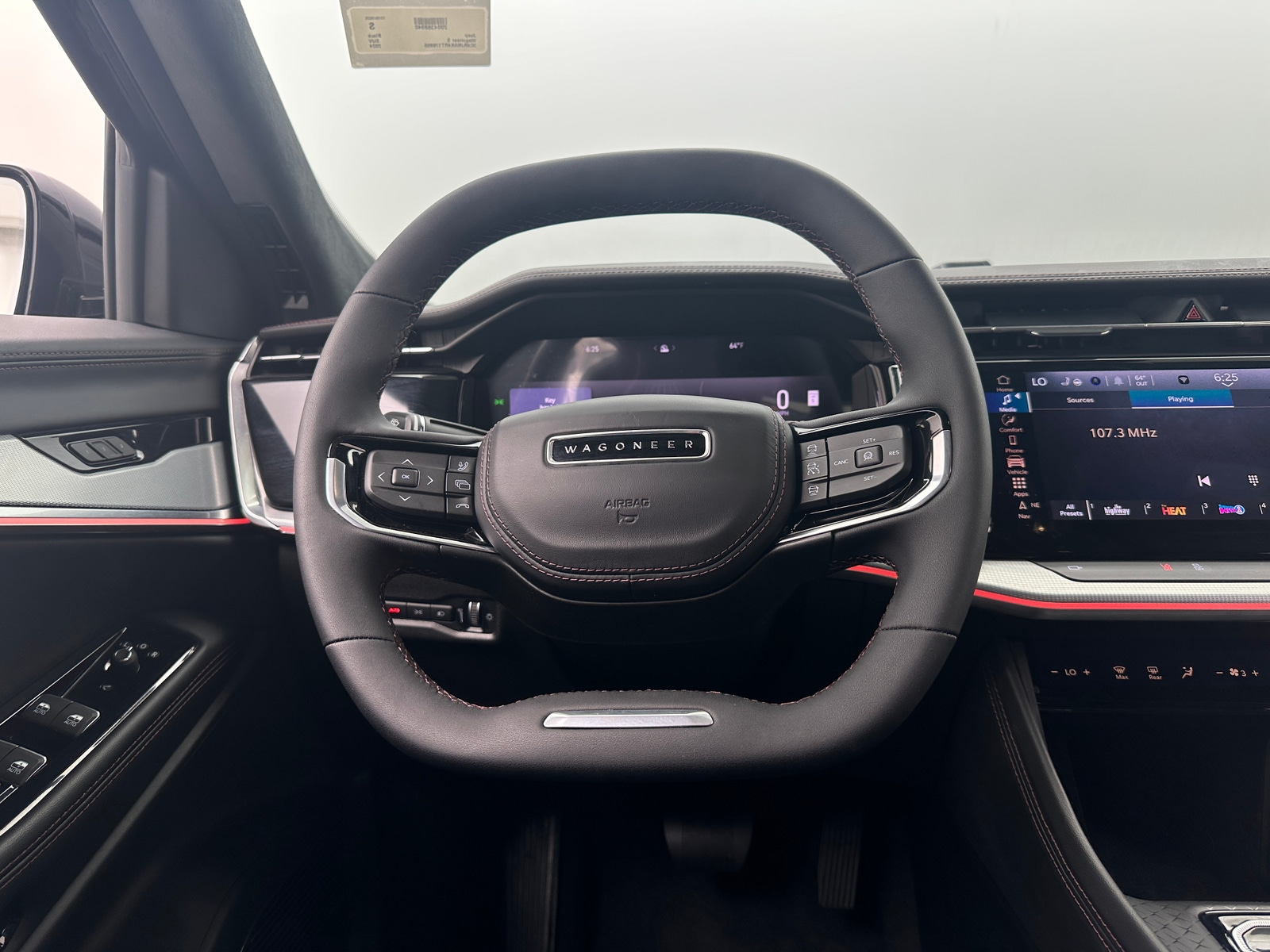 Thumbnail: 2024 Jeep Wagoneer S - 4