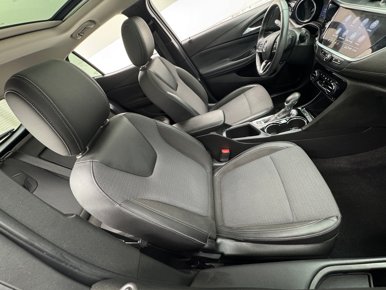 Thumbnail: 2021 Buick Encore GX - 2