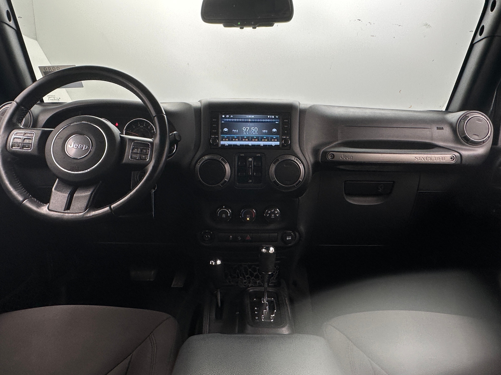 Thumbnail: 2017 Jeep Wrangler - 3