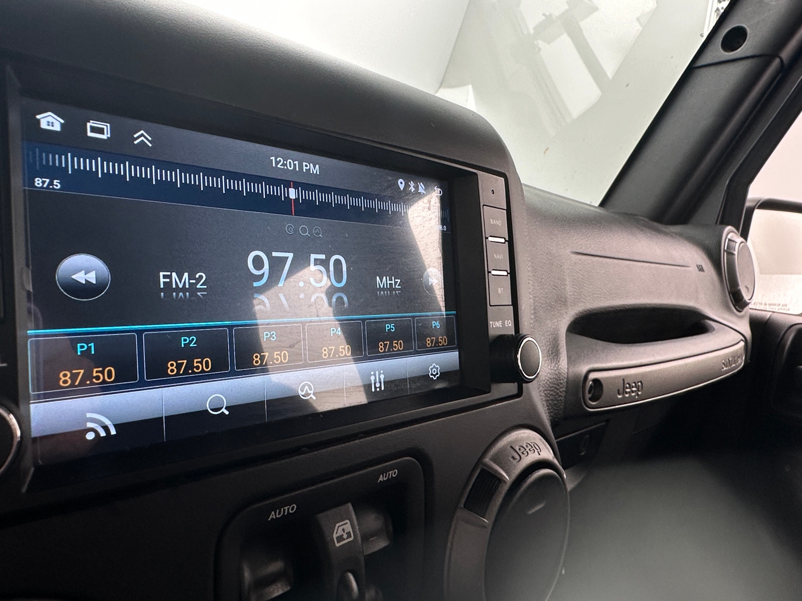 Thumbnail: 2017 Jeep Wrangler - 4